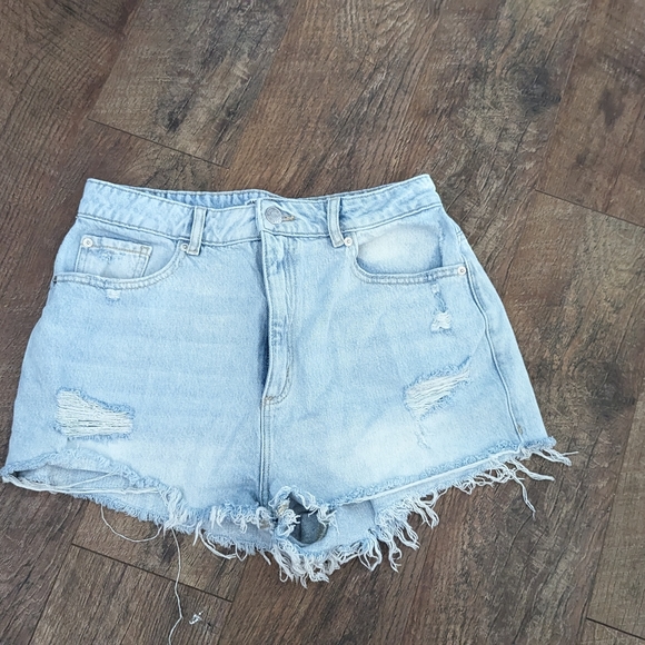 Garage Denim Festival Jean distressed shorts Size 9 - Picture 1 of 8